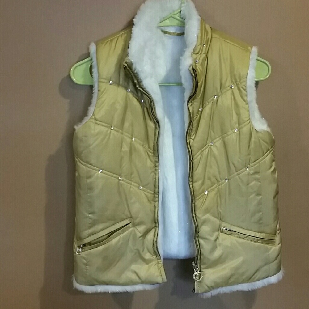 Rhinestone💎Gold vest inside white fur like new